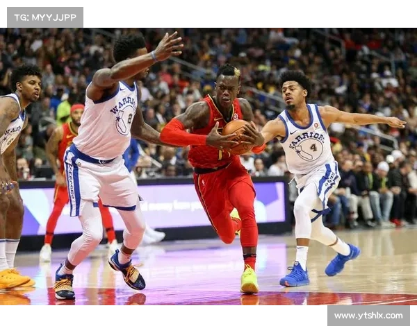 NBA封盖盛宴:震撼全场的精彩封盖瞬间与防守巨星的巅峰对决 NBA封盖盛宴:震撼全场的精彩封盖瞬间与防守巨星的巅峰对决